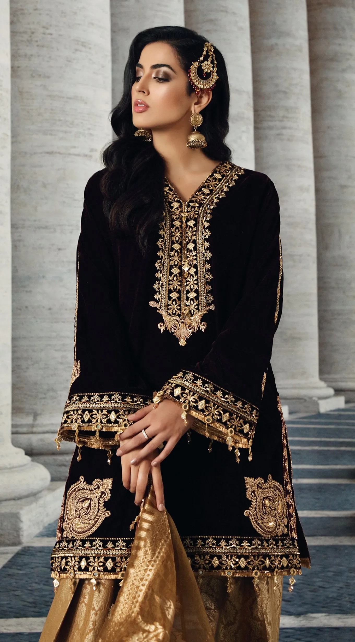Anaya by Kiran Chaudhry – Velour De Luxe Velvet Collection – BELLA