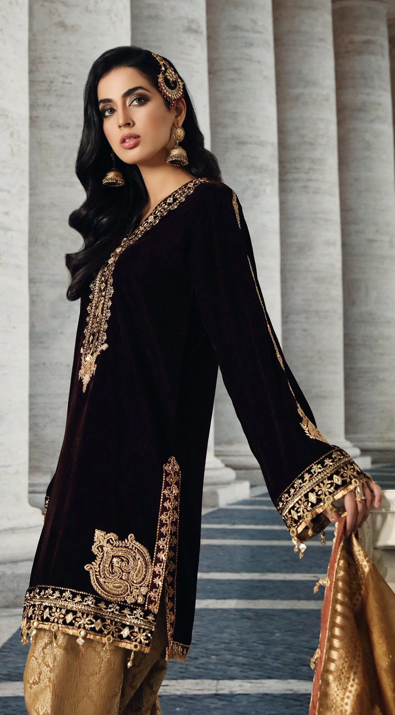 Anaya by Kiran Chaudhry – Velour De Luxe Velvet Collection – BELLA