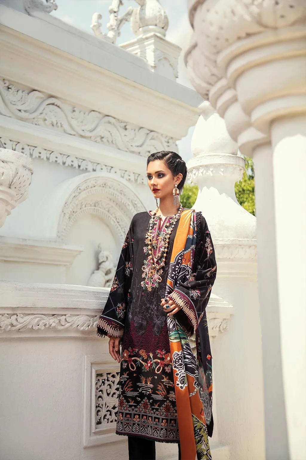 Baroque Luxury Lawn Collection – Black Treasure