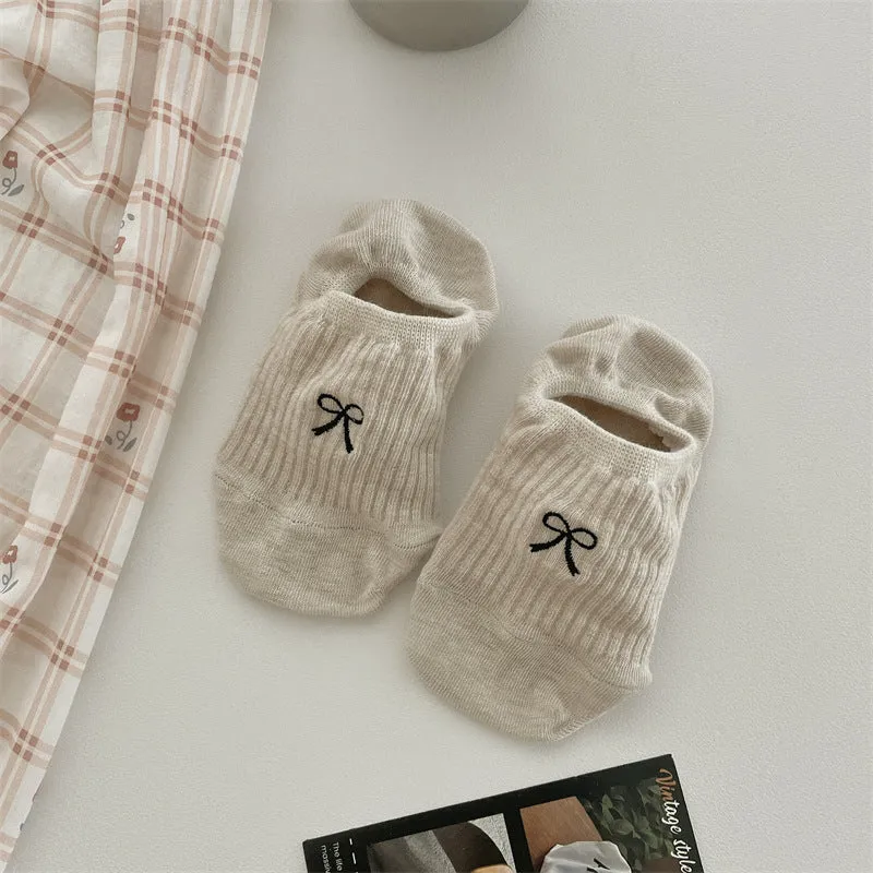 Bow Embroidery Cotton Women's Low-cut Liners Socks