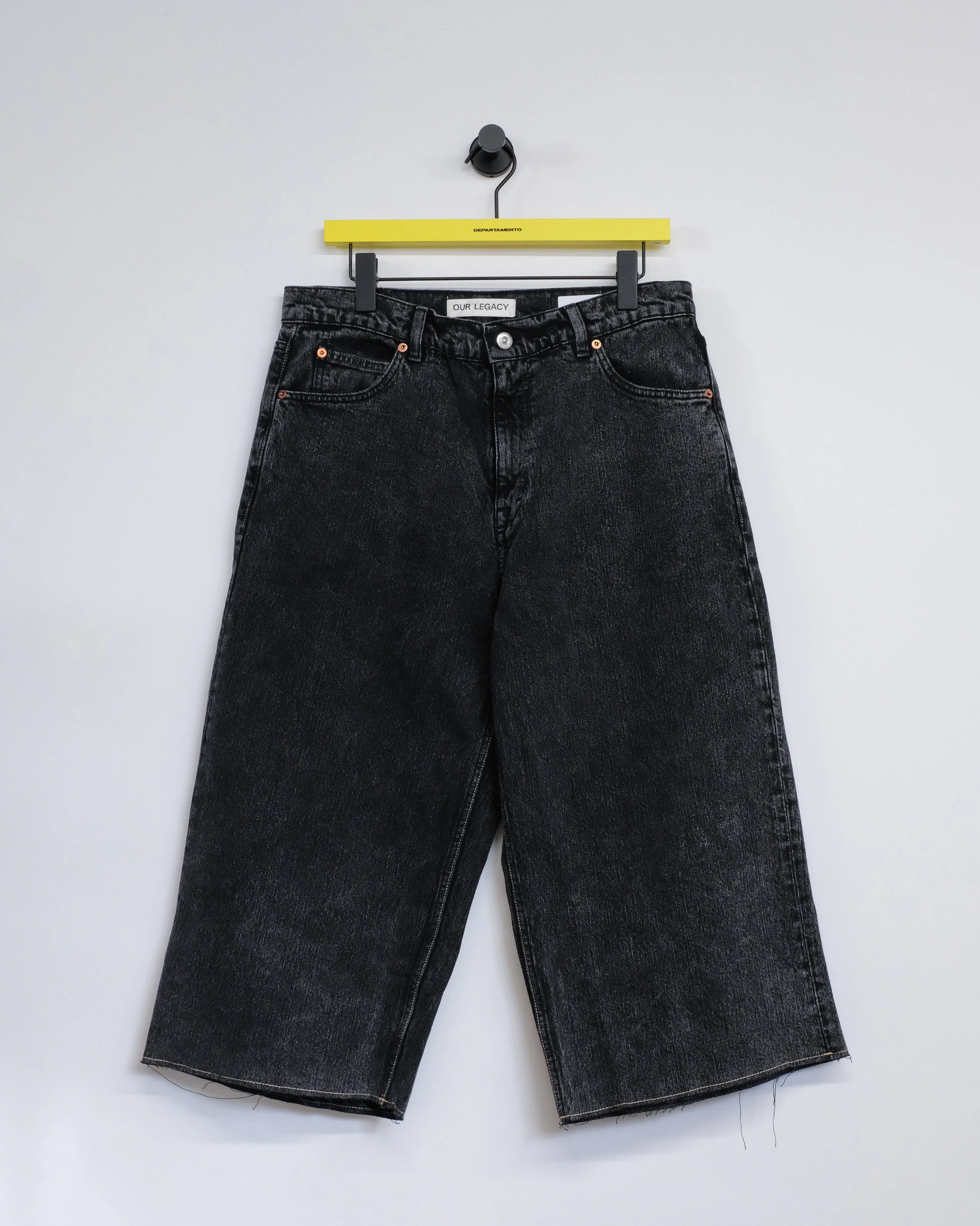 Overdyed Black Chain Twill Capri Cut