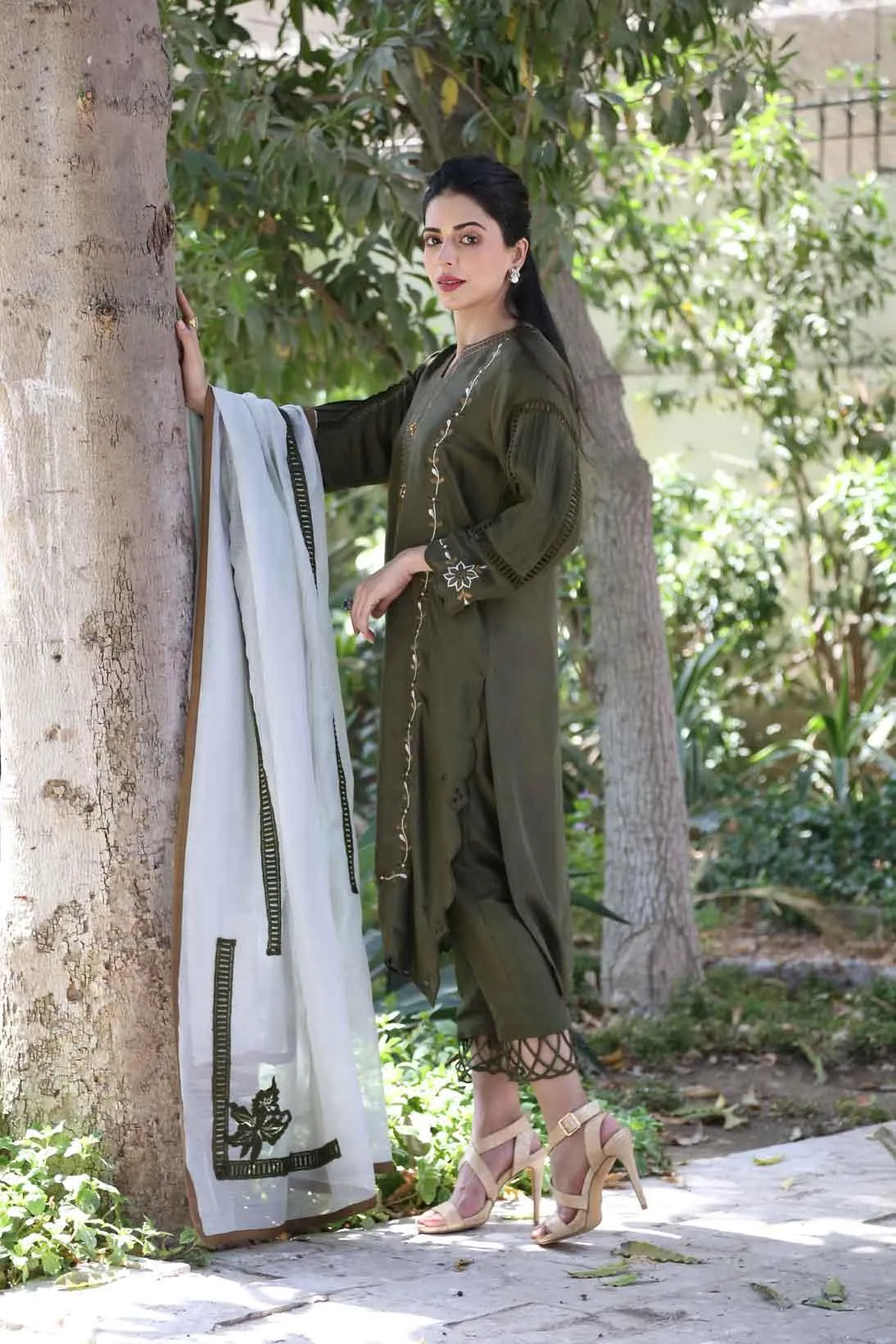 Urooj Atelier - Gardenia
